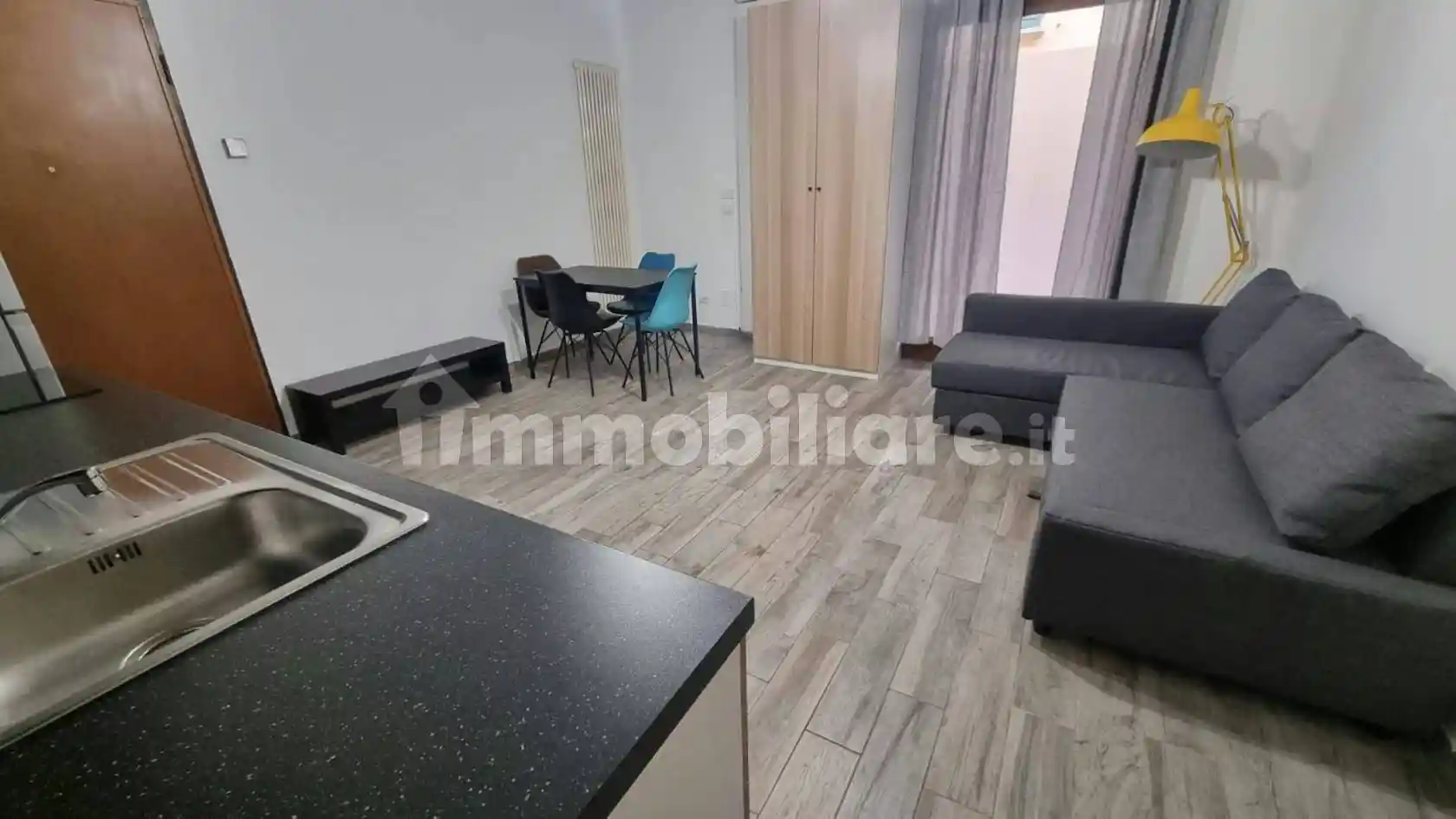 Monolocale via dell'Unione, San Vitale, Bologna - foto 4