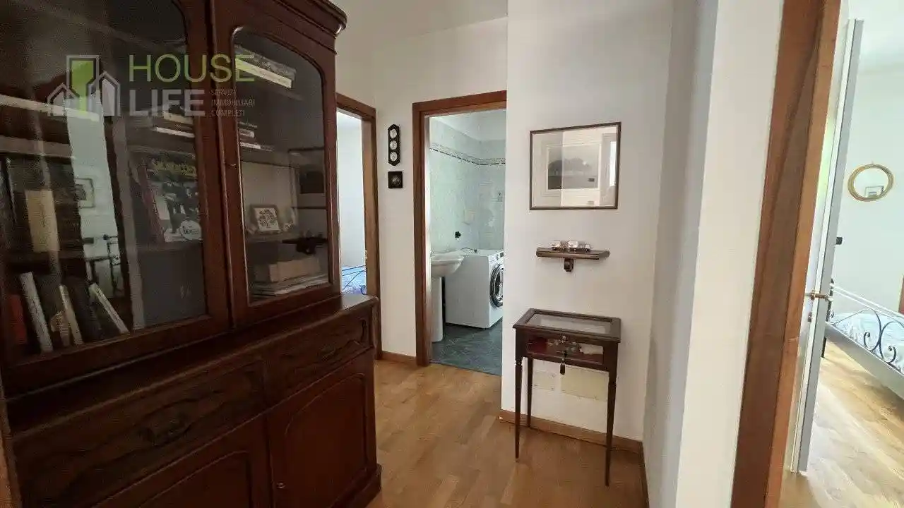 Quadrilocale via Pietro Maraschin, Centro, Schio - foto 4