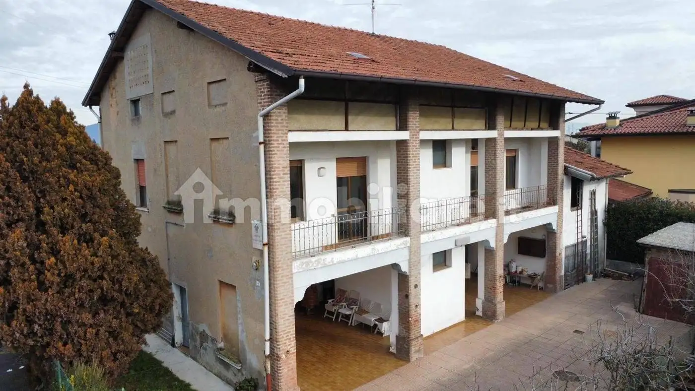 Appartamento in vendita a Chiari