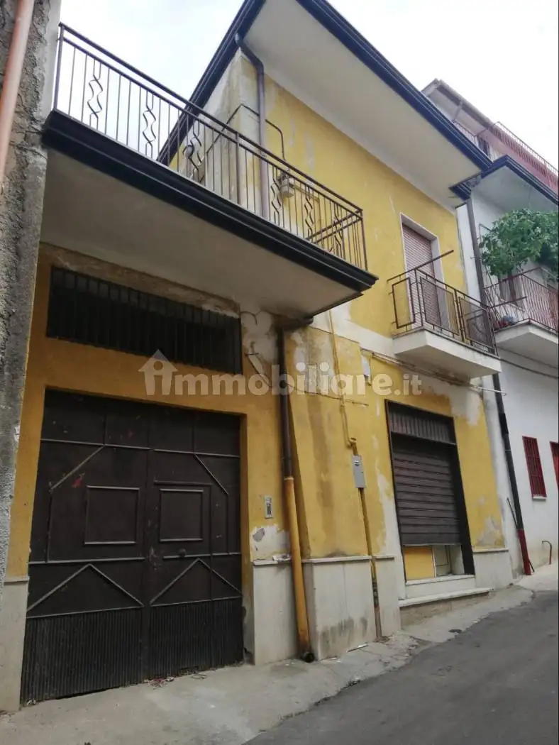 Casa indipendente in vendita a Arienzo