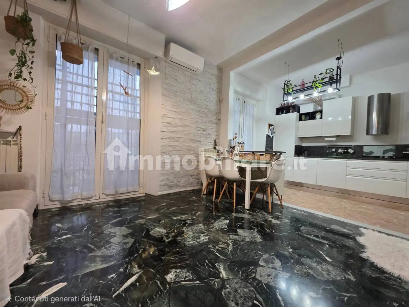 Appartamento in vendita a Savona