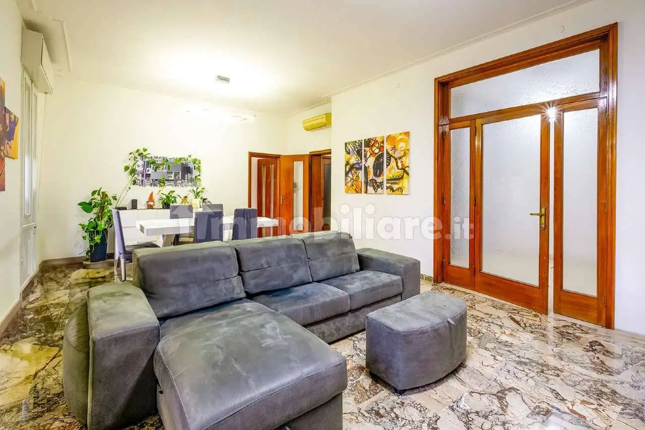 Appartamento in vendita a Modena