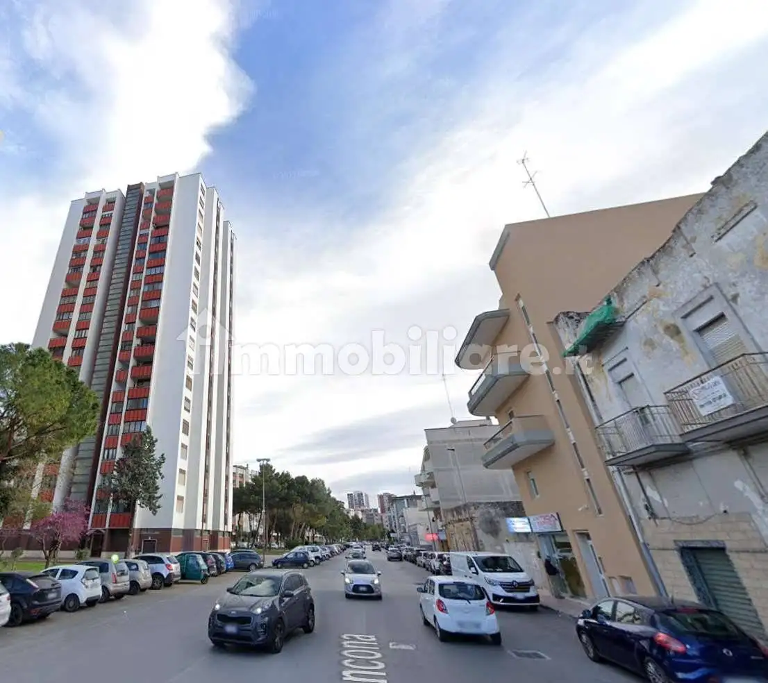 Appartamento in asta a Taranto
