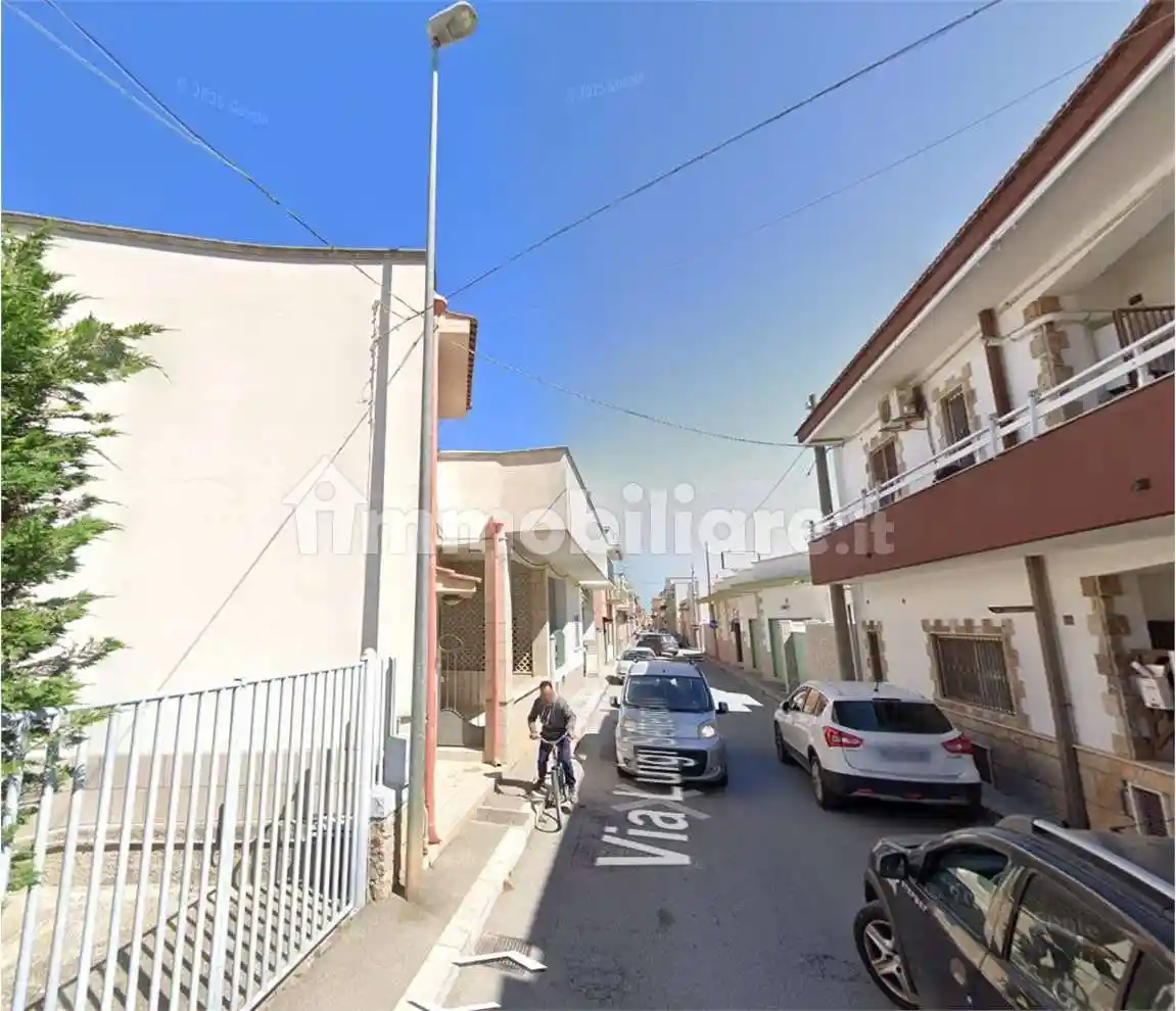 Appartamento all'asta via Luigi Settembrini, 184, Taranto - foto 2