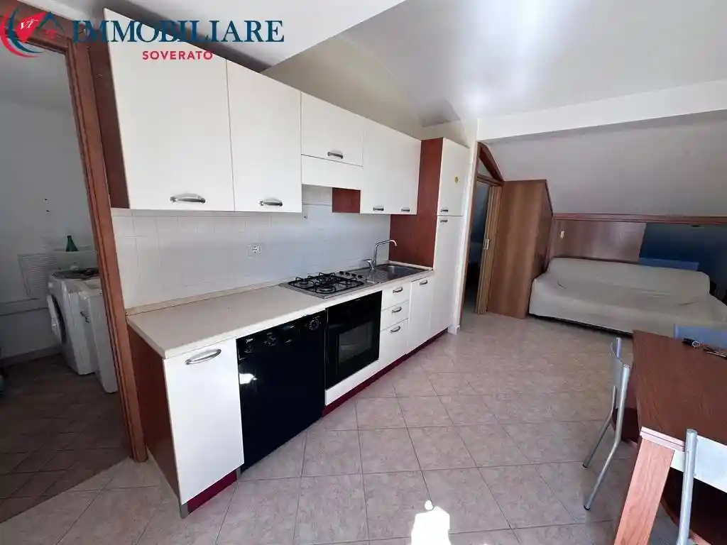 Bilocale via Pietro Nenni 17, Satriano - foto 2