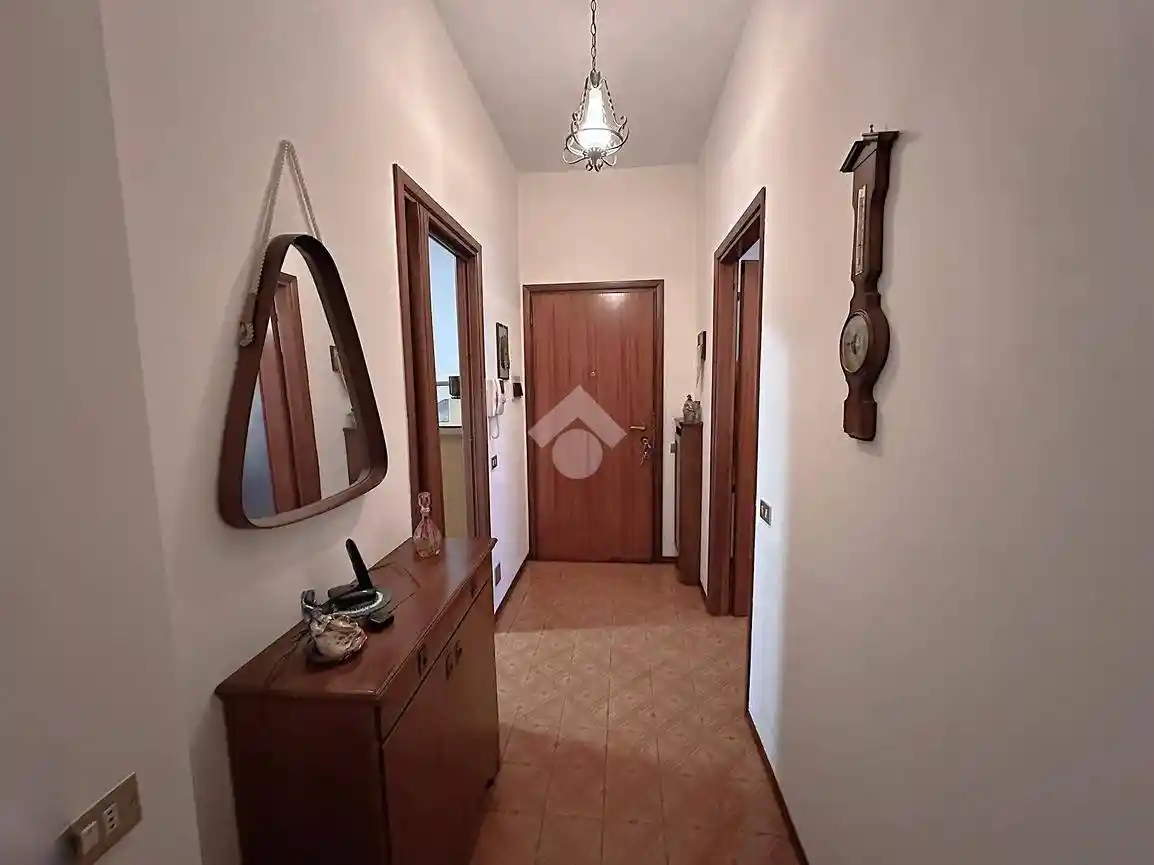 Trilocale via Cairoli 2, Semicentro, Vimercate - foto 3