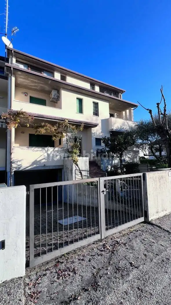 Villetta a schiera in vendita a Imola