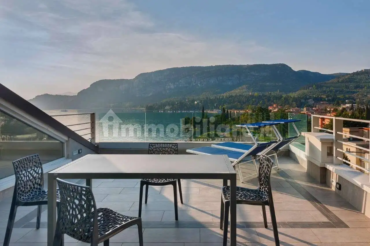 Appartamento in affitto a Garda