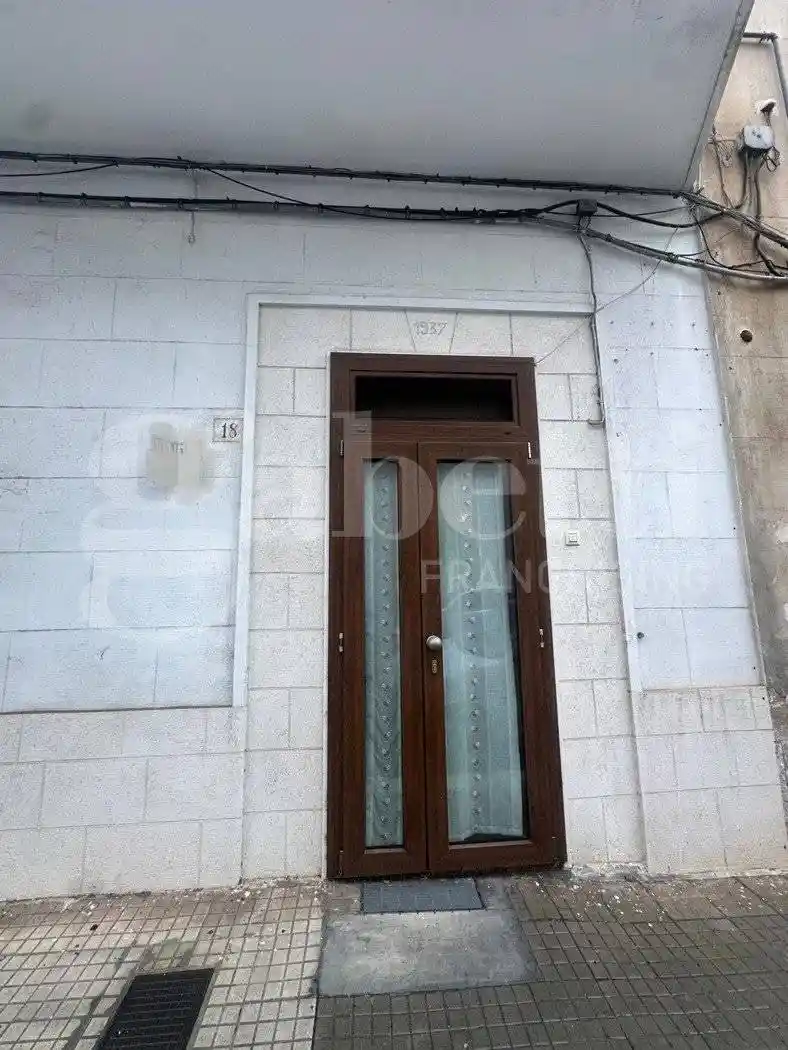 Terratetto unifamiliare via Monsignor Luigi Mindelli, Via Ludovico, Corso Umberto I, Vittorio Emanuele, Ostuni - foto 2