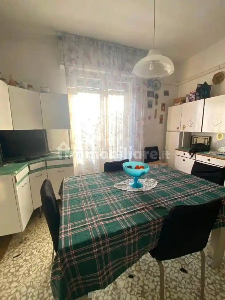 Quadrilocale via Guglielmo Roentgen 3, Mestre, Venezia - foto 2