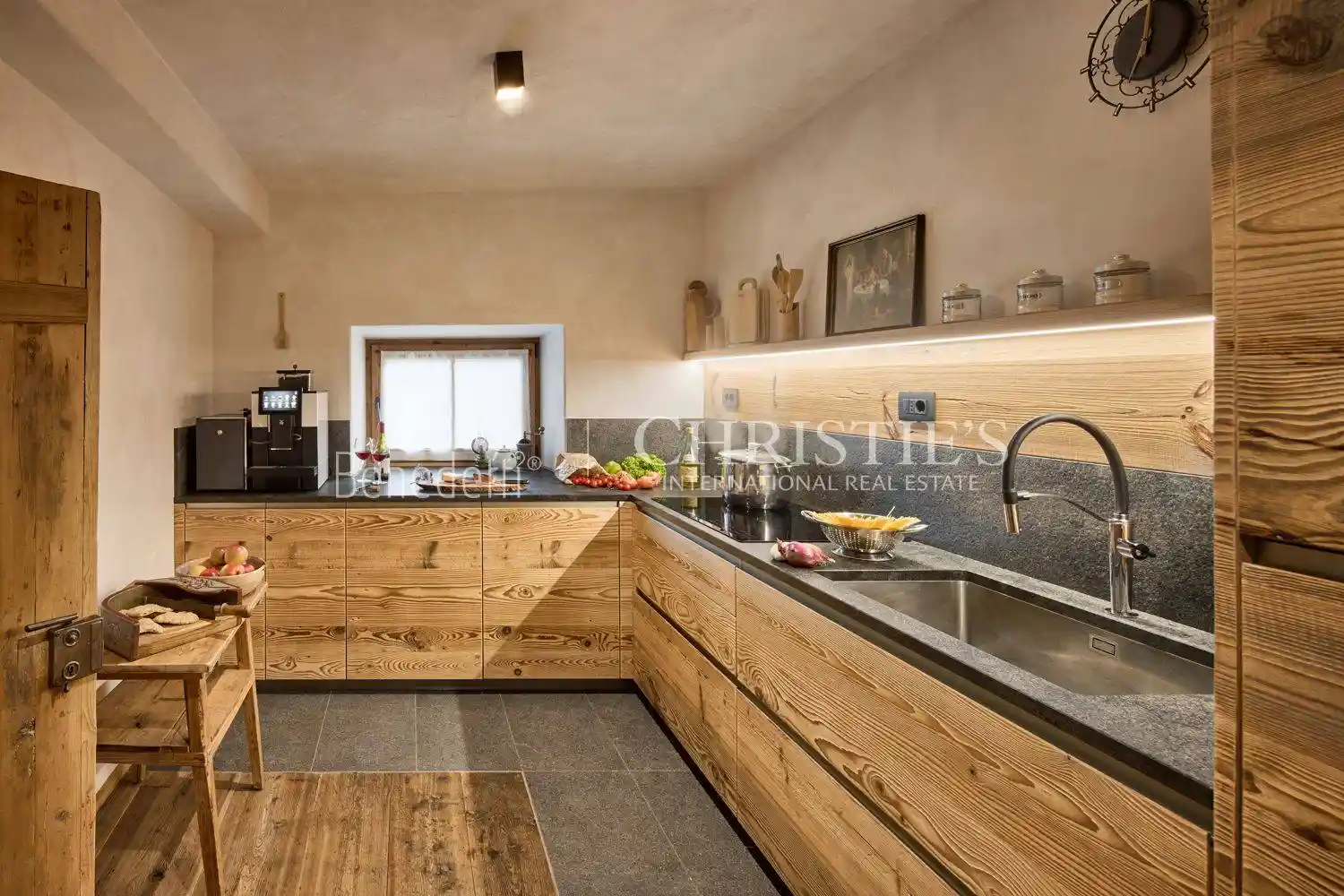 Villa unifamiliare, ottimo stato, 300 m², Centro, Badia - foto 2