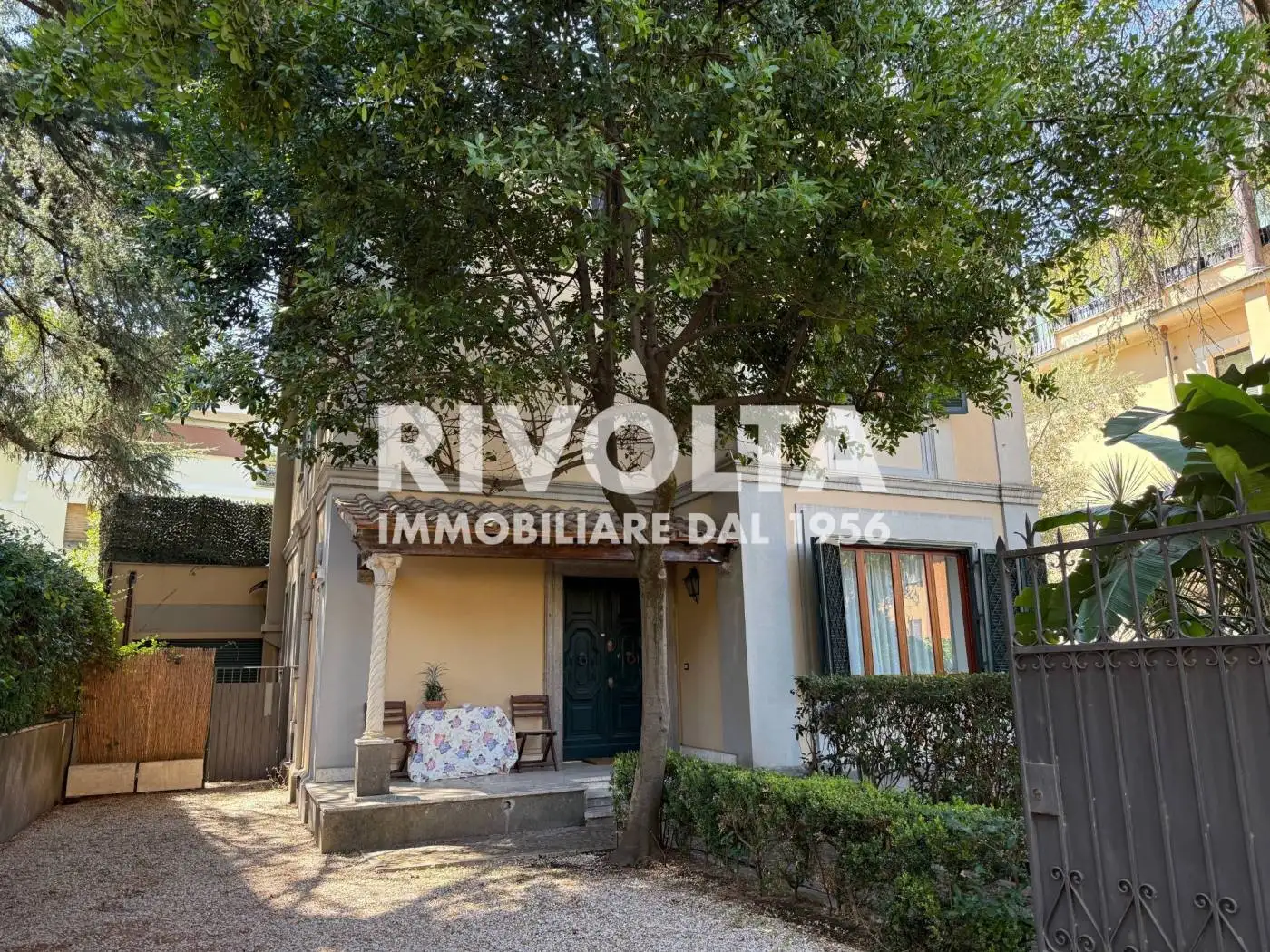 Villa in vendita a Roma