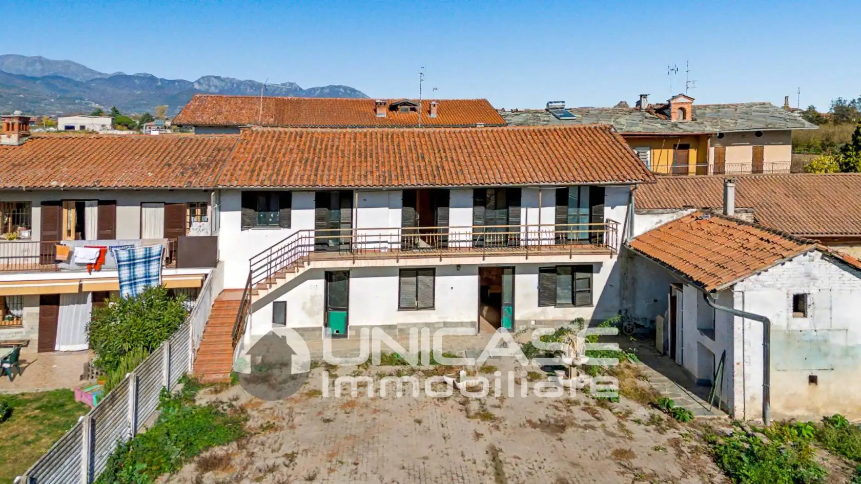 Rustico - Casale in vendita a Bricherasio