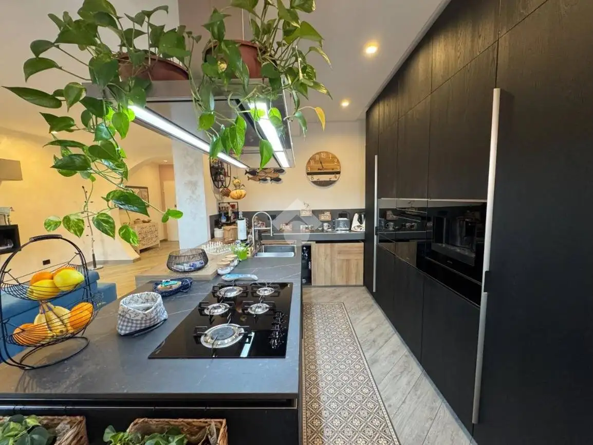 Appartamento in vendita a Saronno