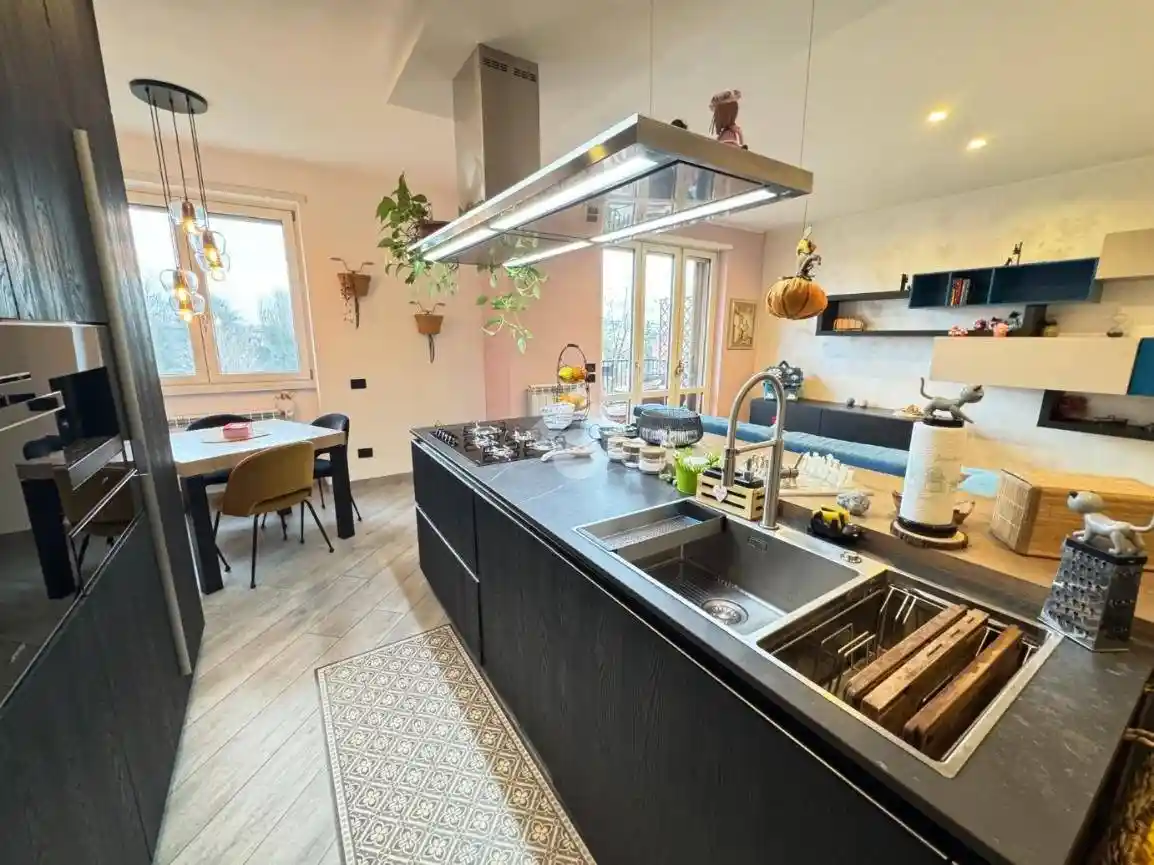 Quadrilocale via Cesare Miola, Saronno - foto 3