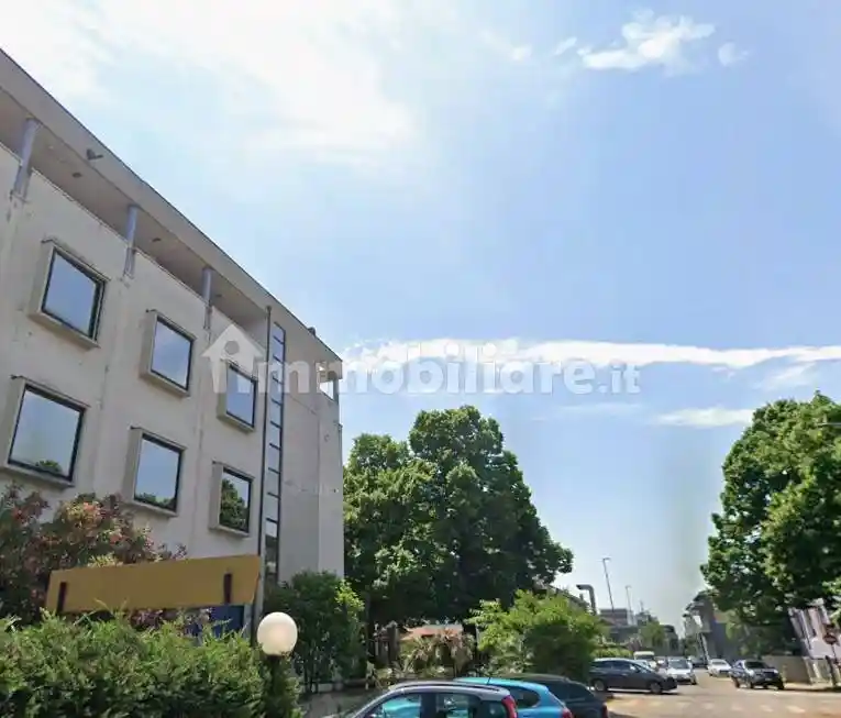 Palazzo - Edificio in Vendita - foto 2