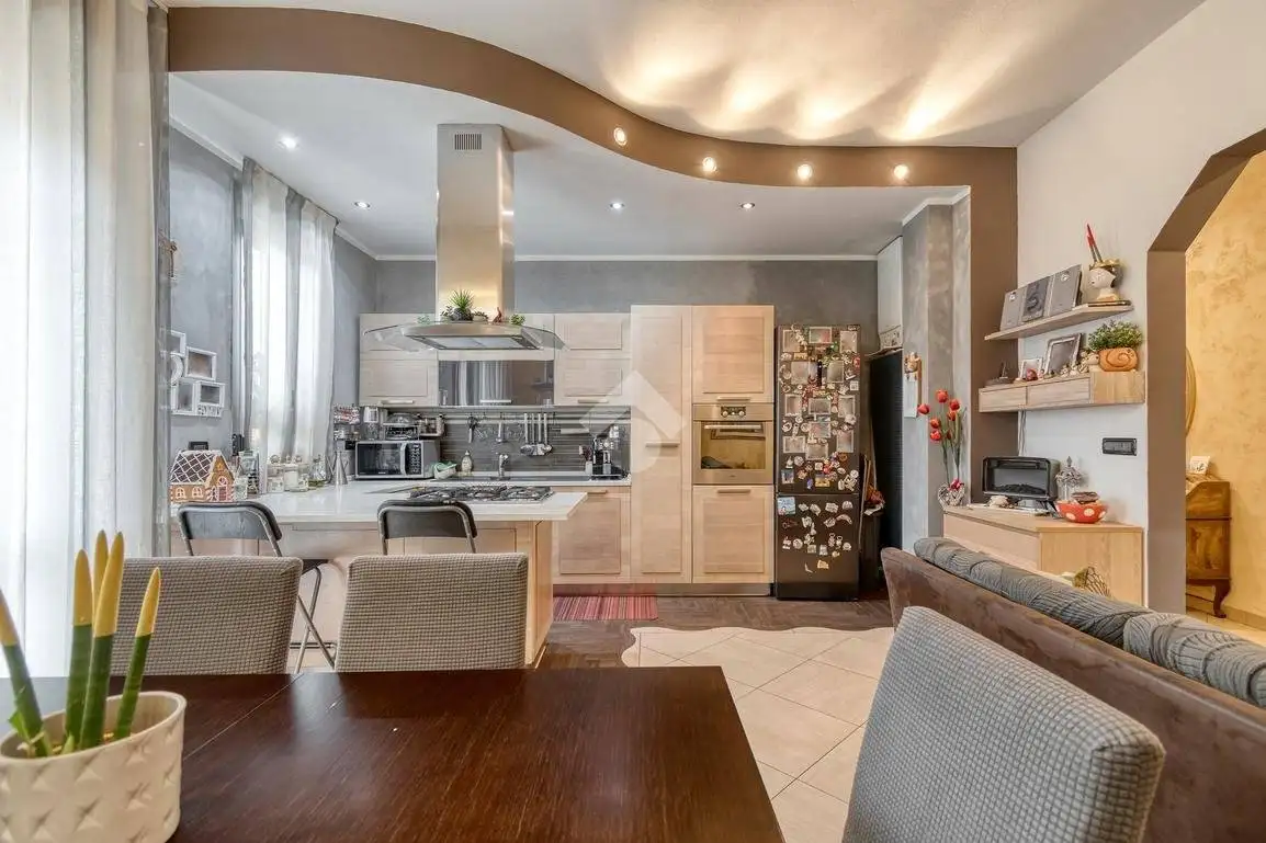 Appartamento in vendita a Bologna