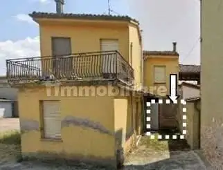 Casa indipendente in asta a Calendasco