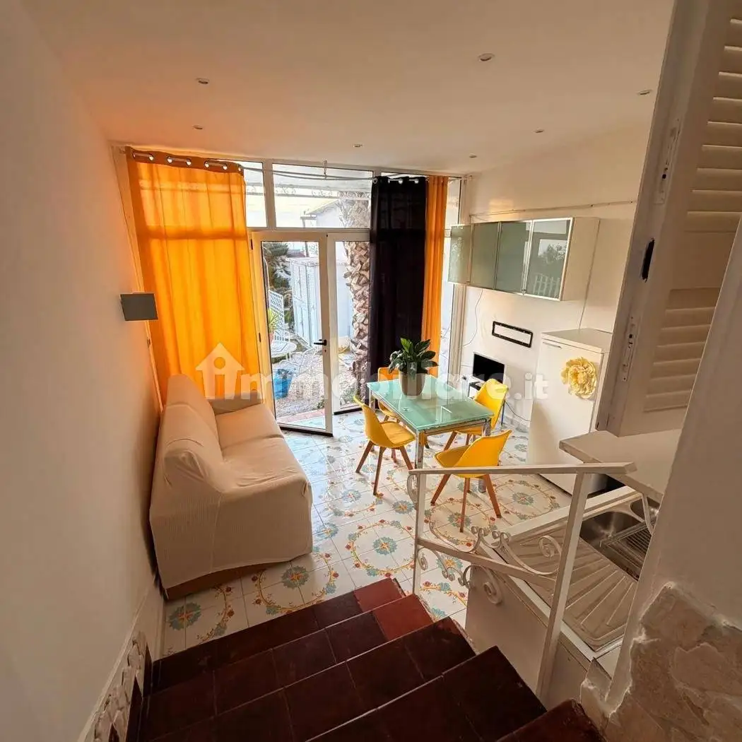 Appartamento in affitto a Ercolano