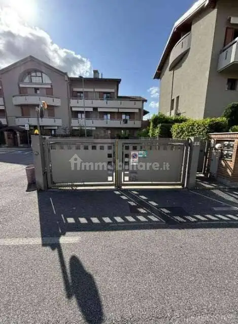 Appartamento in asta a Brusaporto