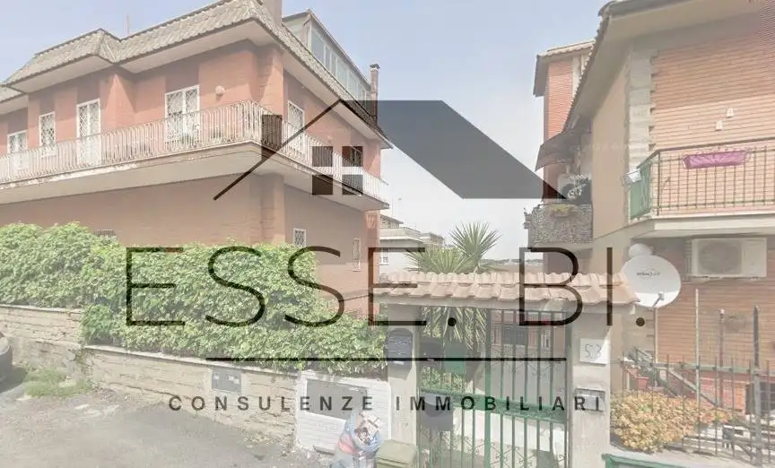 Appartamento in asta a Roma