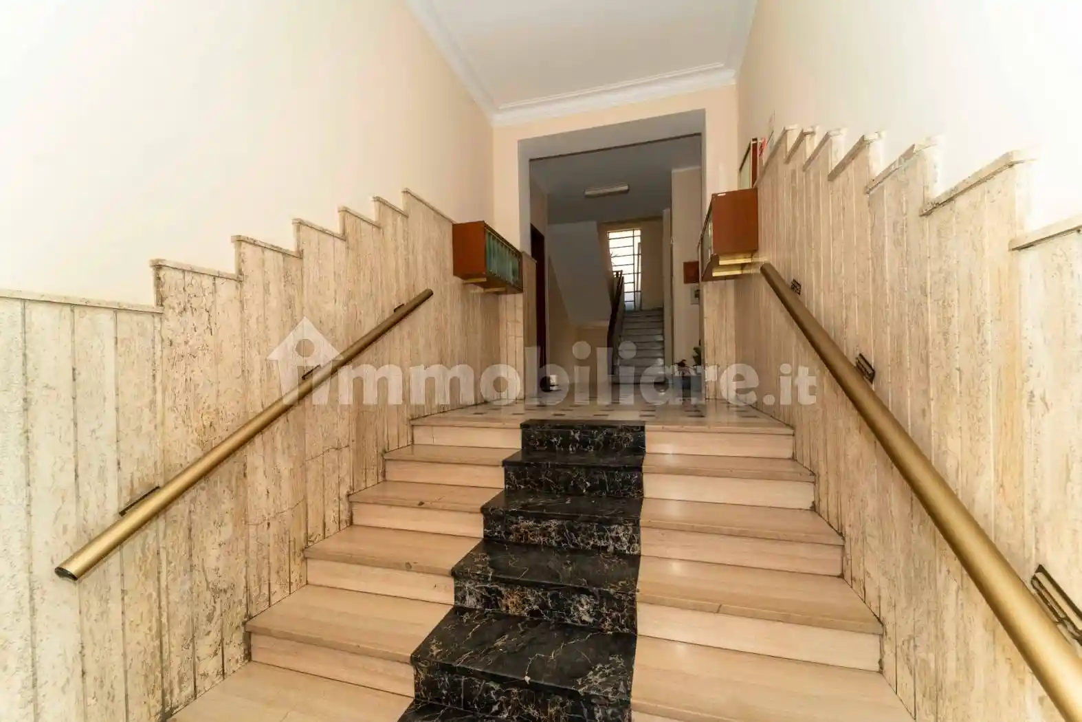 Trilocale via Oropa 126, Vanchiglietta, Torino - foto 3