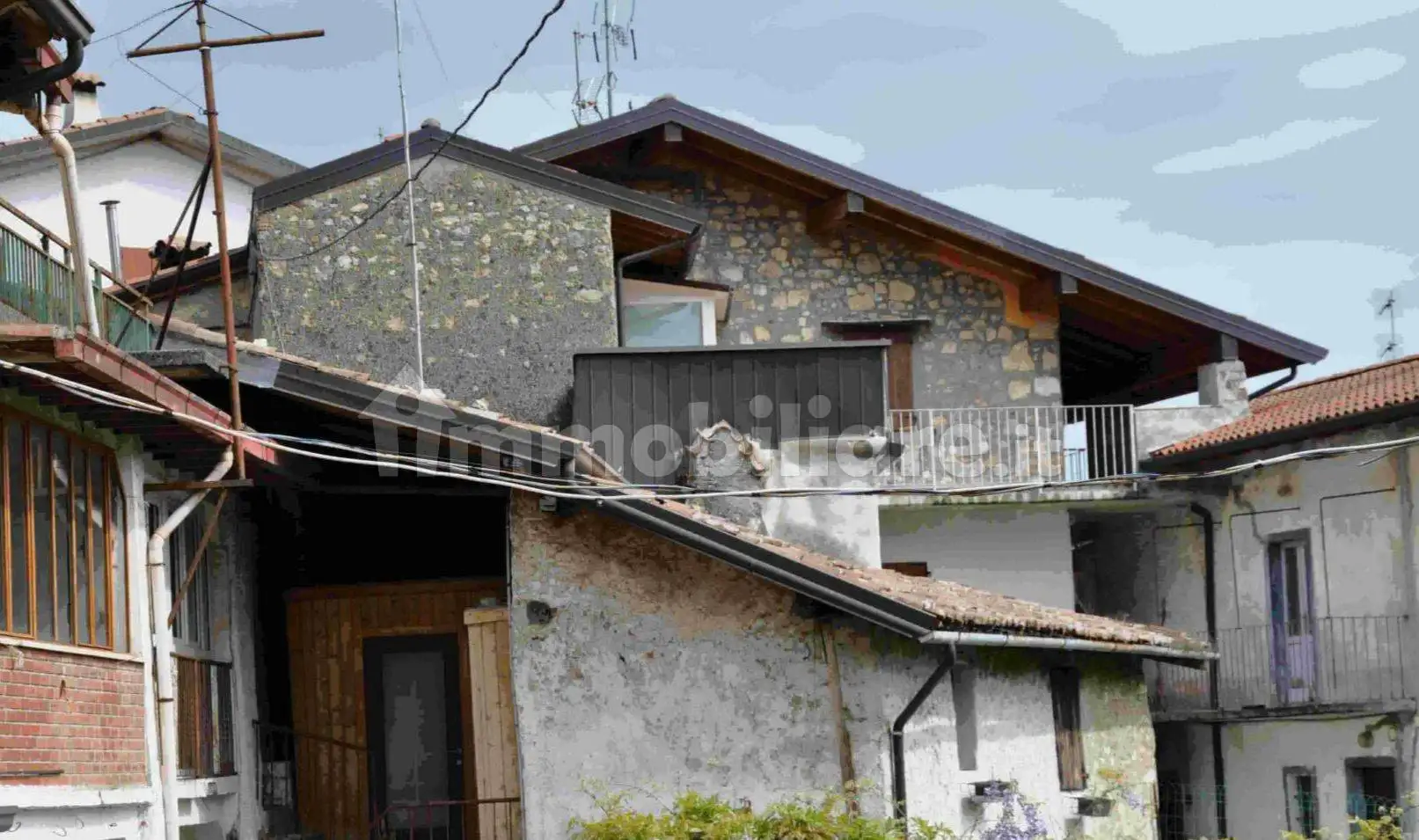 Casa indipendente in asta a Vigolo