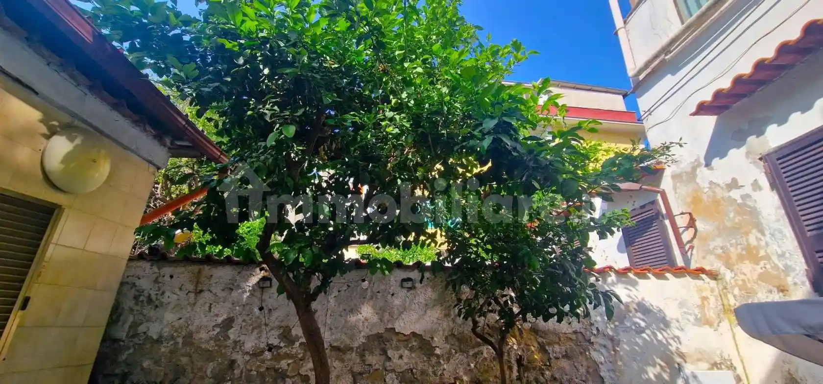 Bilocale via della Veterinaria, San Carlo All'Arena, Napoli - foto 2