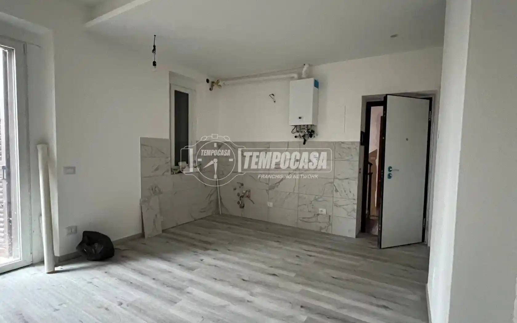 Bilocale via Firenze 17, Santissimi Apostoli, Busto Arsizio - foto 2