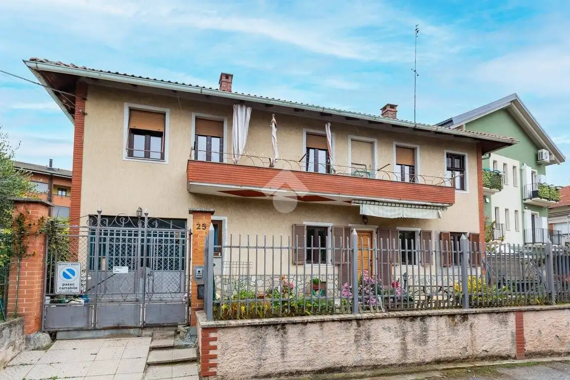 Villa in vendita a Beinasco