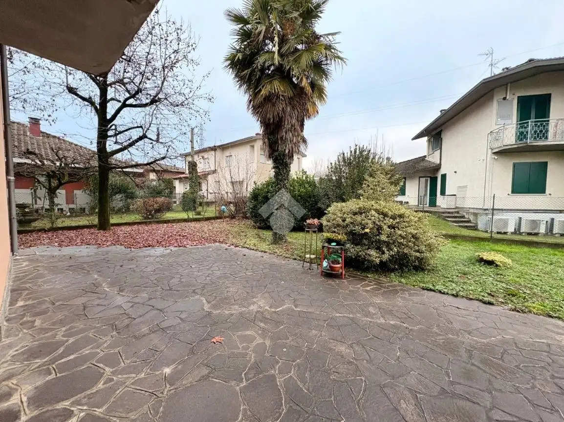 Appartamento in vendita a Verdellino