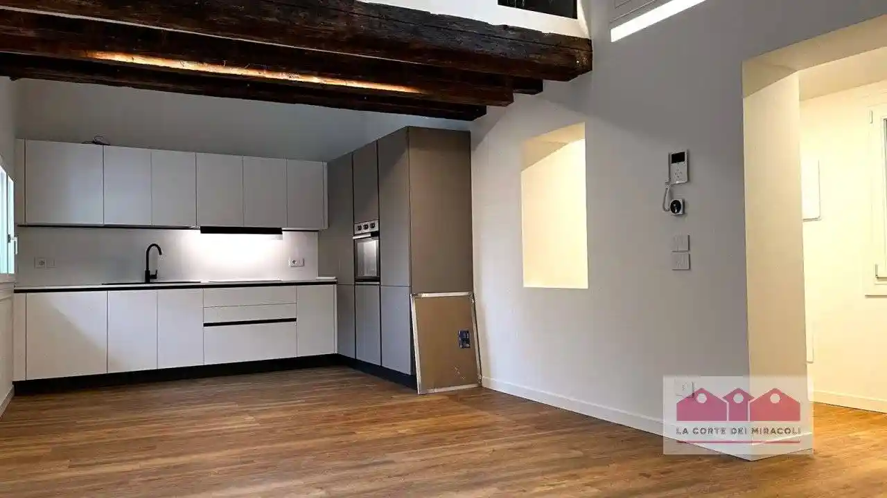 Trilocale Contra' Porti, Centro Storico, Vicenza - foto 2