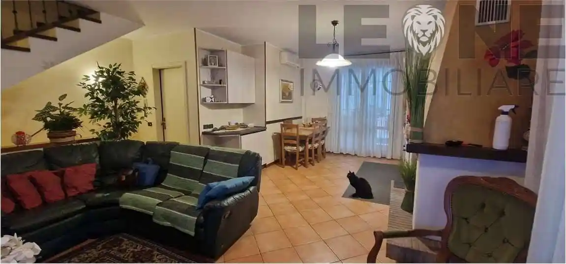 Villa a schiera 5 locali, buono stato, Centro, Vignola - foto 3