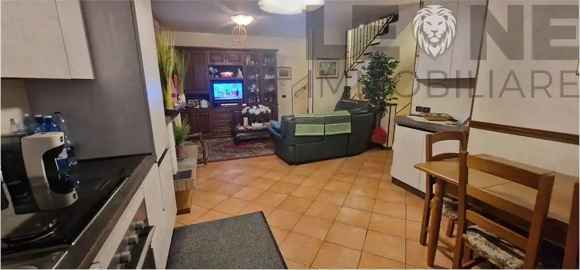 Villa a schiera 5 locali, buono stato, Centro, Vignola - foto 5