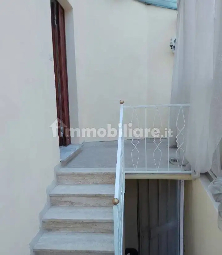 Palazzo - Edificio in vendita a Valenza