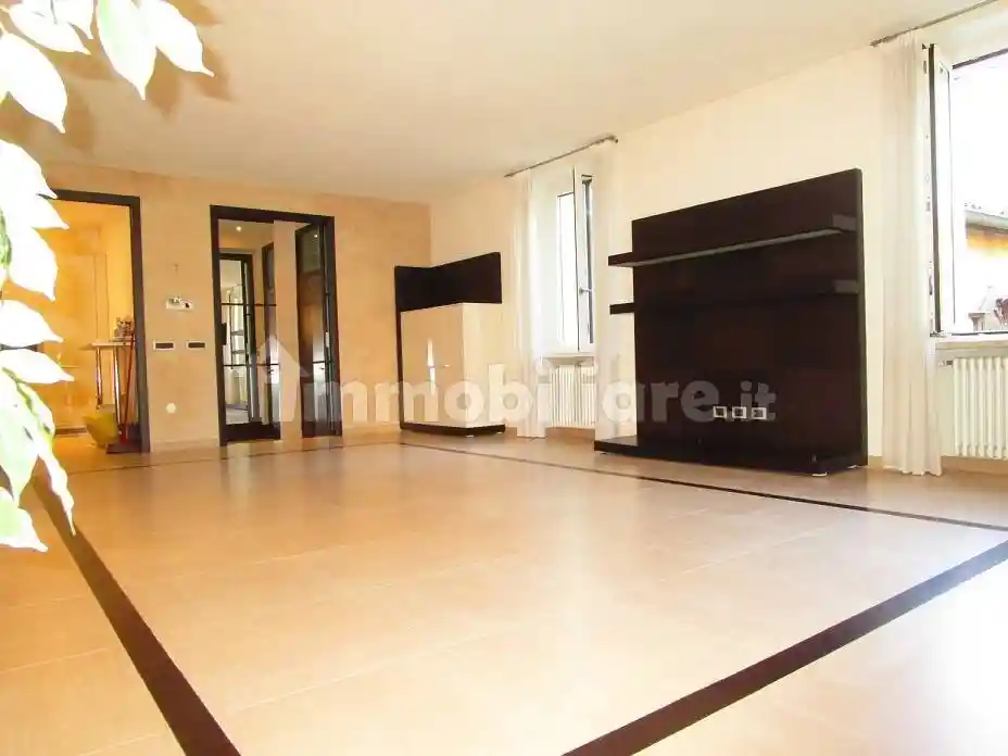 Quadrilocale ottimo stato, su più livelli, Centro Storico, Pavia - foto 3