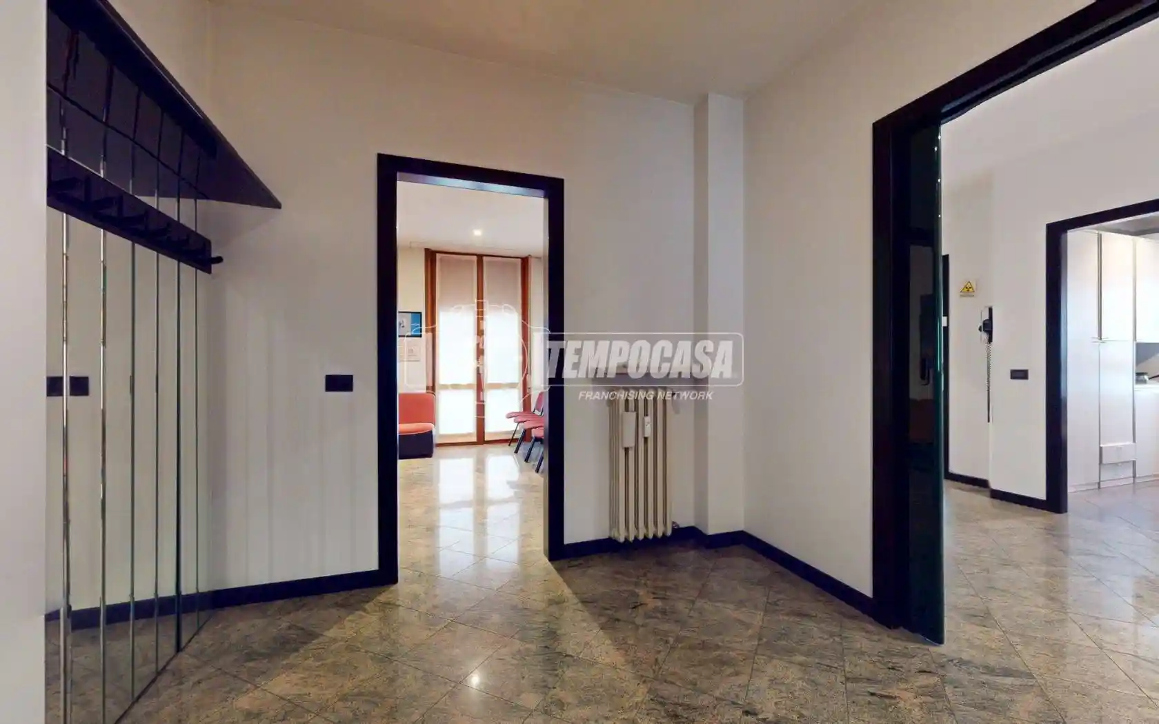 Trilocale via Valsesia 61/B, Centro, Mantova - foto 3