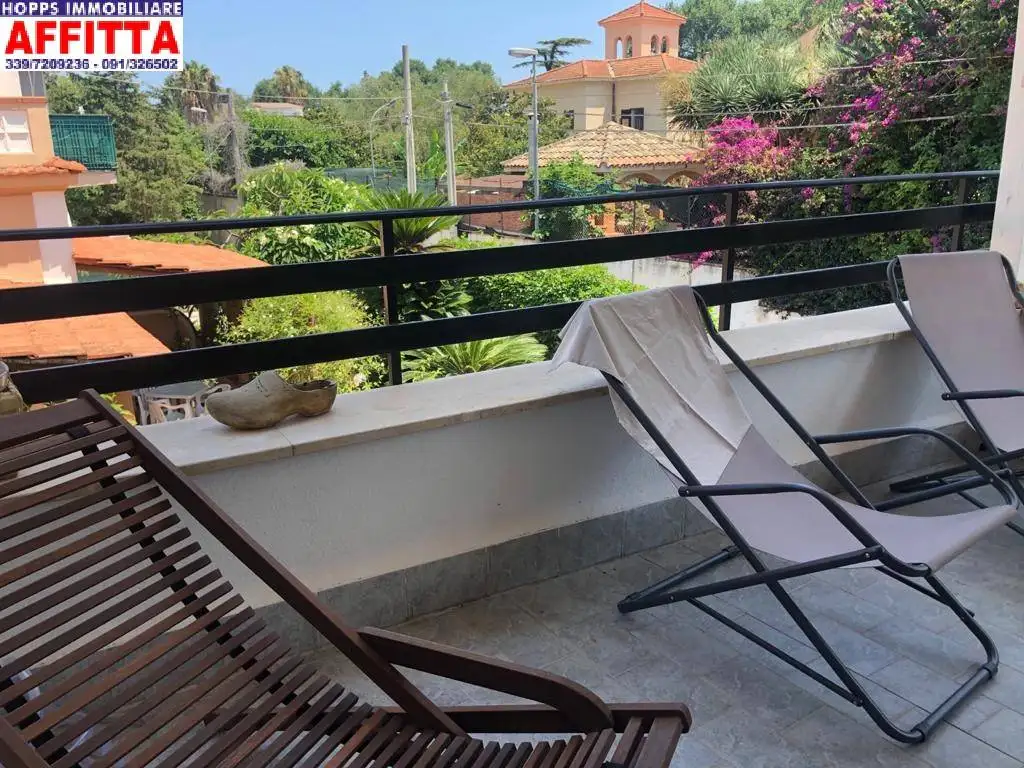 Appartamento in affitto a Palermo