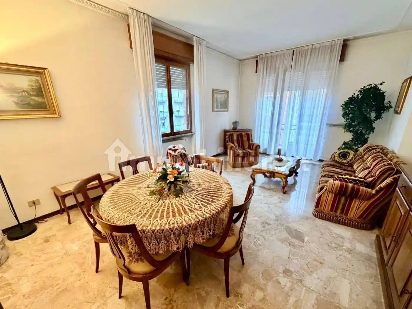 Appartamento in vendita a Piacenza