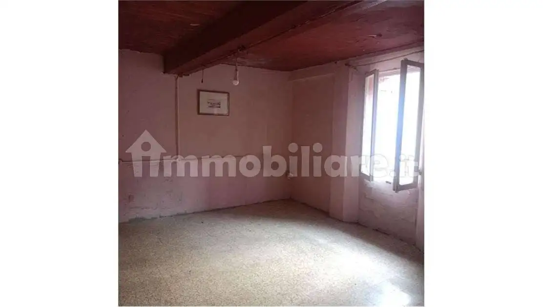 Palazzo - Edificio in vendita a Budrio