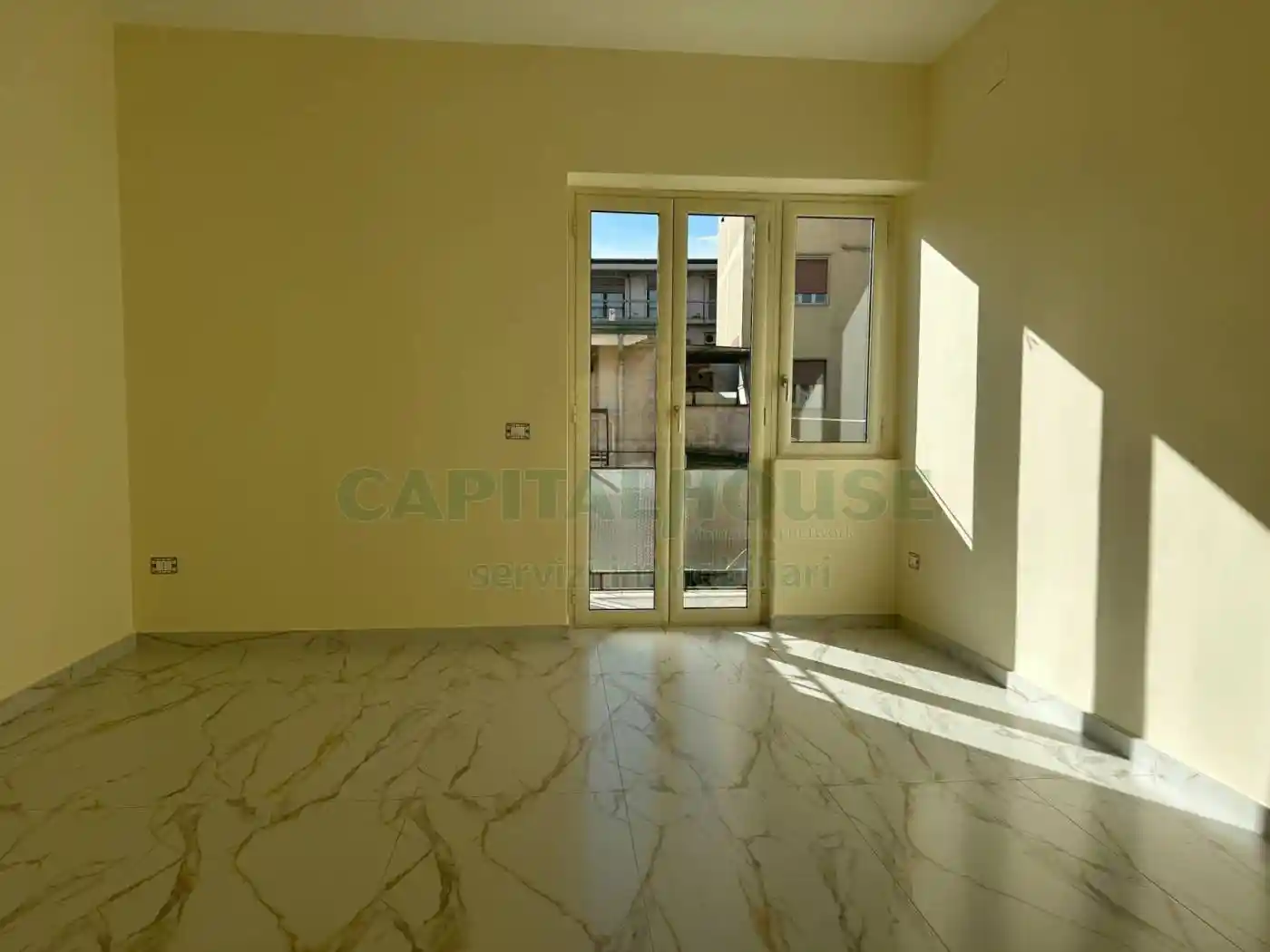 Trilocale ottimo stato, secondo piano, Afragola - foto 5