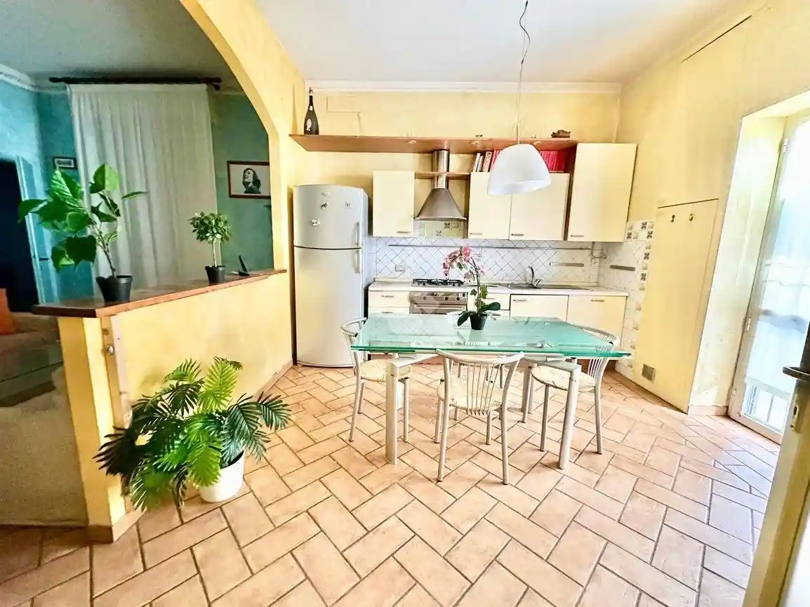 Quadrilocale via Villa Rendenta 1, Viale Trento e Trieste, Montepincio, Spoleto - foto 2