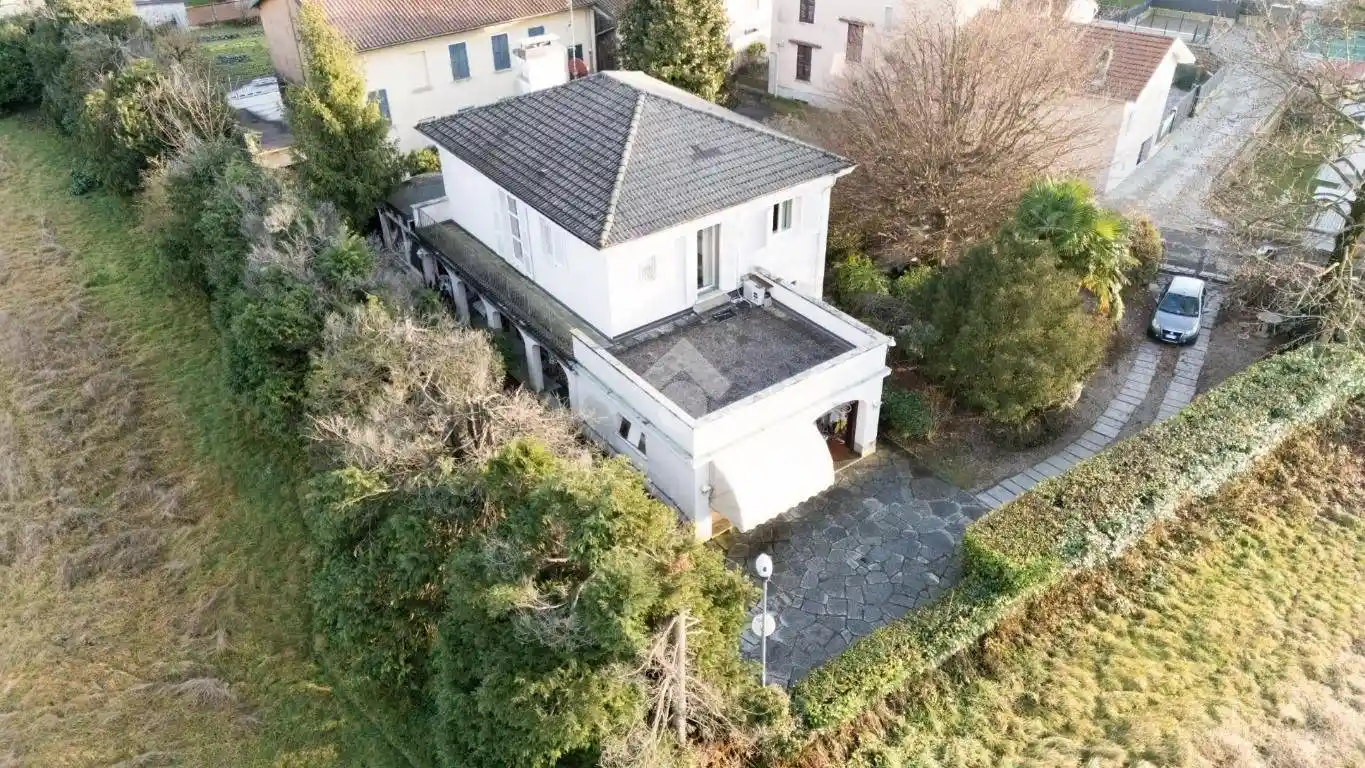 Villa unifamiliare via buozzi 20, Centro, Malnate - foto 3