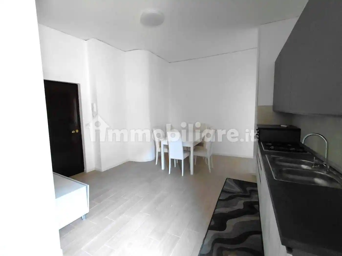 Bilocale via Bruno Falcomatà, 28, Vomero, Napoli - foto 4