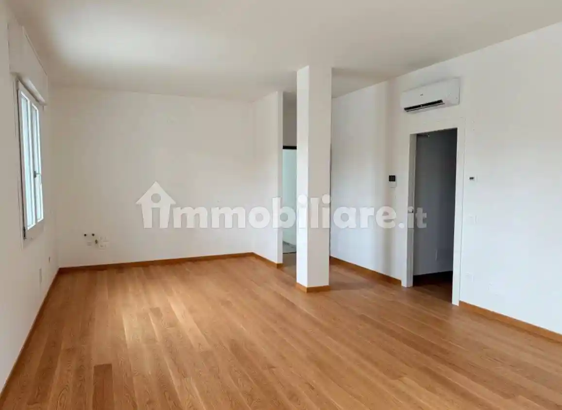 Appartamento viale Sant'Agostino, Ferrovieri - Sant'Agostino, Vicenza - foto 2