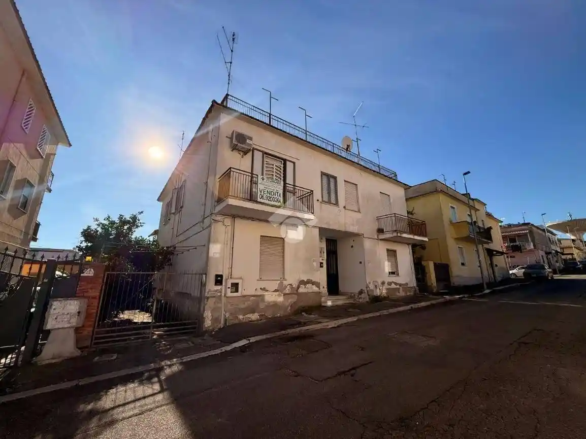 Bilocale via dei Larici 78, Semicentro, Aprilia - foto 3