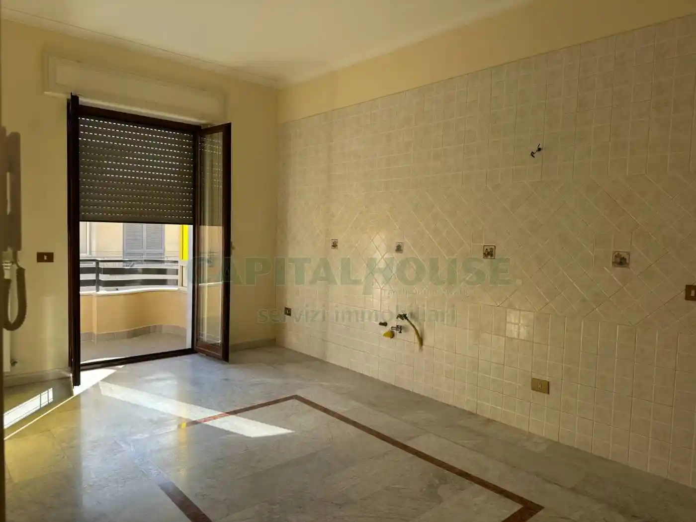 Trilocale ottimo stato, secondo piano, Afragola - foto 2