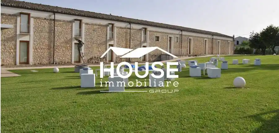 Albergo in Vendita - foto 2