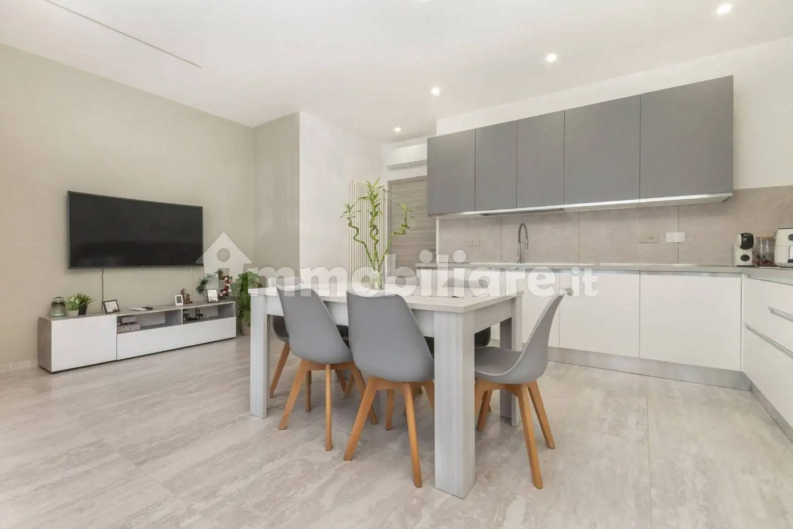 Appartamento in vendita a Paesana