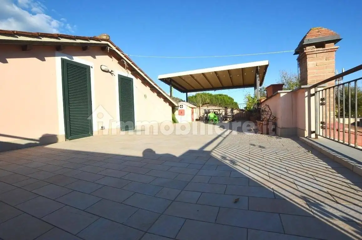 Appartamento in vendita a Lucca